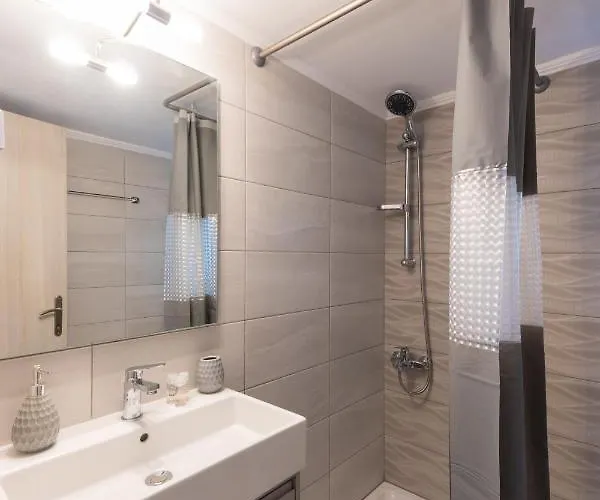 Magdalenia's Cozy Lägenhet *