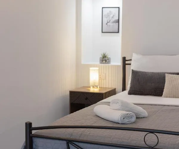 Magdalenia's Cozy Lägenhet Nafplion