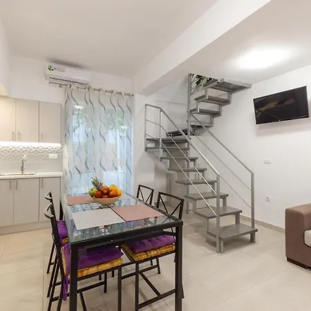 Magdalenia's Cozy * Anabolu