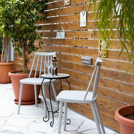 Magdalenia's Cozy Lejlighed *