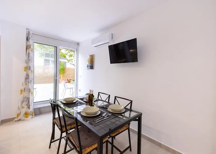 Magdalenia's Cozy * Nafplio